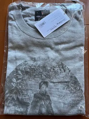 Bloodborne 인형 T셔츠 XL 사이즈 그레이