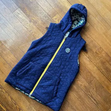 PAR72 퍼센타타두에 네이비 플라워 안감 후드 부착 베스트