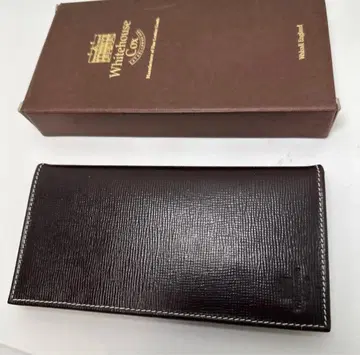 새상품 화이트하우스콕스 홀리데이 라인 장지갑 S9697HL 다크 브라운