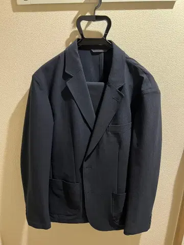 네이비 릴랙스핏 테일러드 자켓