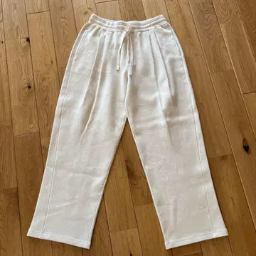 TOMMOWLAND 미사용 새상품! 드로우 스트링 포함 스웨트 팬츠