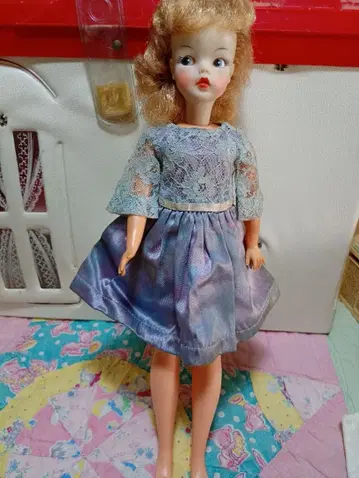 타미짱의 레이스 사용 원피스 의상만. 아이디얼사 택 포함