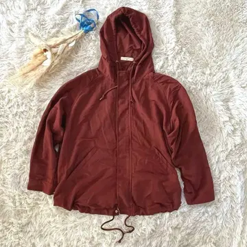 [ 사만다 타바사 ] 다크 레드 마운틴 후드티 프리 사이즈 캐주얼