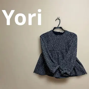 새상품급 Yori 네이비 계열 트위드풍 볼륨 슬리브 상의