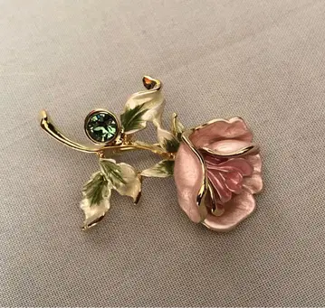 새상품급! 반도 부티크 브로치 장미