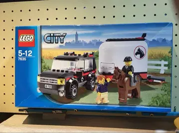 LEGO CITY 7635 자동차와 말 세트