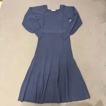 NATURAL BEAUTY BASIC 니트 원피스 블루