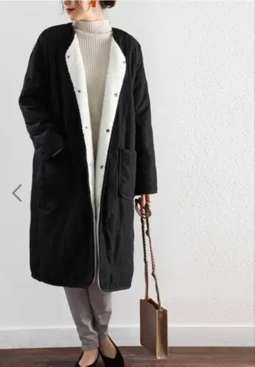 리버서블 보아 자켓 블랙 화이트