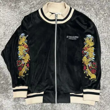 중간 사이즈 타이거 트랙 크롭 재킷 [XL]