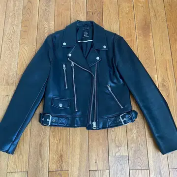 ZARA 블랙 가죽 라이더 자켓 M