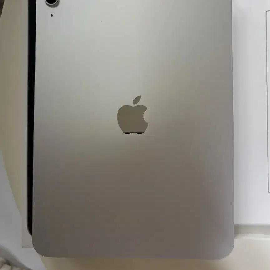 APPLE | 애플 iPad A16 Wi-Fi 128GB Silver, almost new, full box on