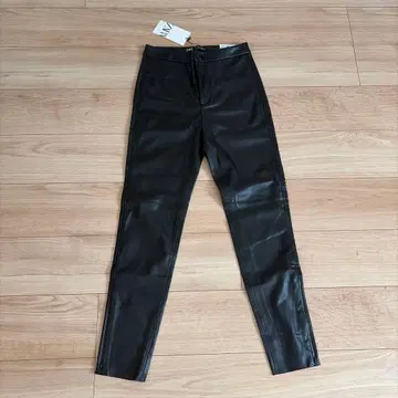 ZARA 가죽 팬츠 S