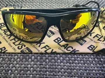 BLACKFLYS FLYMISSION 플라이 미션