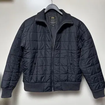 ALPHA 알파인더스트리 퀼팅 자켓 블랙 사이즈 L