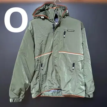 초특가 가격 인하 요청 대환영 DESCENTE 후드 부착 점퍼 사이즈 0