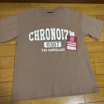 크로노이즘 T셔츠