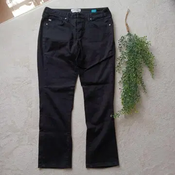 SOMETHING 블랙 데님 29인치