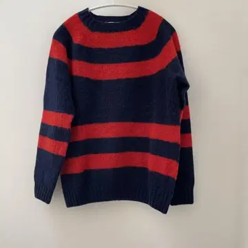 TOMORROWLAND MACPHEE 네이비와 레드 스트라이프 스웨터