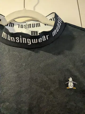 Munsingwear 블랙 긴팔 셔츠