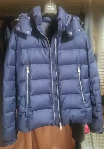 TATRAS DOMIZIANO 네이비 후드 부착 다운 자켓