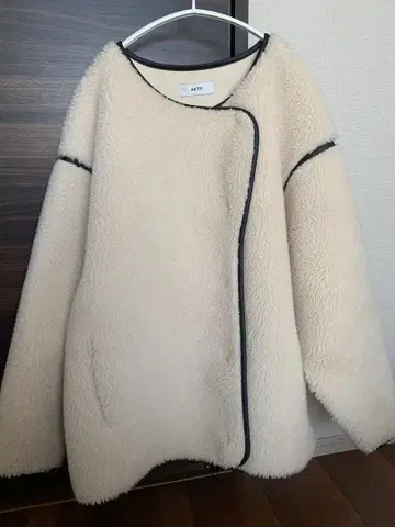 AKTE 보아 블루종