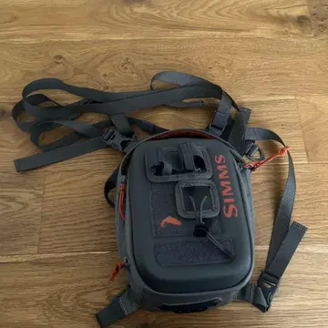 SIMMS 낚시 가슴 백