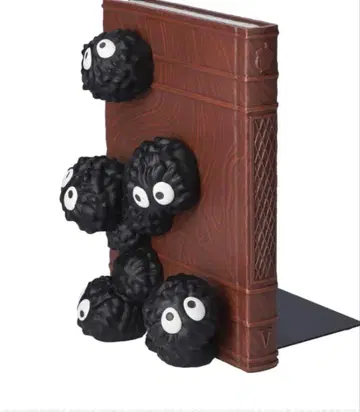 지브리 숯검댕이 북 스탠드