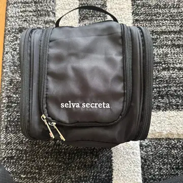 selva secreta 메이크업 파우치