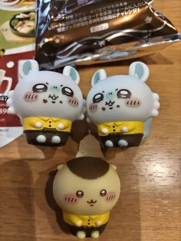 코코스 콜라보 굿즈 모몽가 2개 밤만쥬 1개