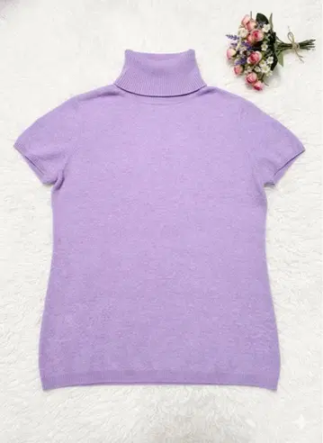 새상품급 목이 따뜻한 캐시미어 100% 하이넥 스웨터 이번 달 처분 예정