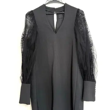 [ 새상품급 ] STAIR 소매 레이스 블랙 원피스 1