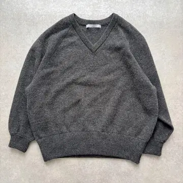 FRAMeWORK AQUA V넥 풀오버 차콜 그레이 인기 컬러