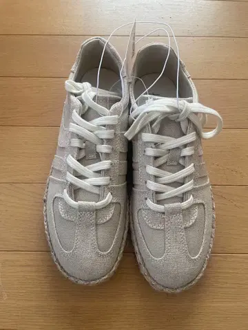 베이지 캔버스 에스파드리유 스니커즈