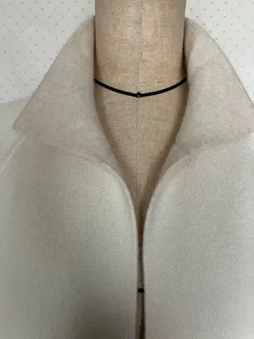 아크리스 리버서블 니트 베스트