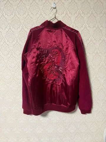 드래곤 자수 버건디 스카잔