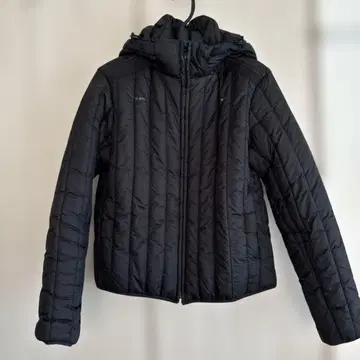 G-STAR RAW 블랙 다운 자켓 후드 부착