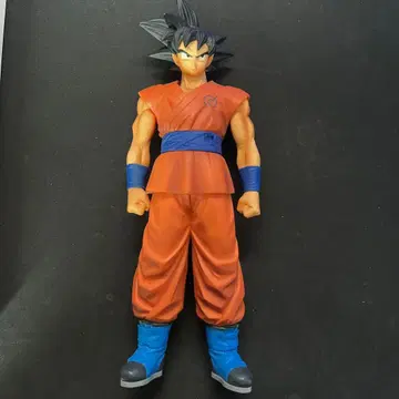 드래곤볼 손오공 피규어