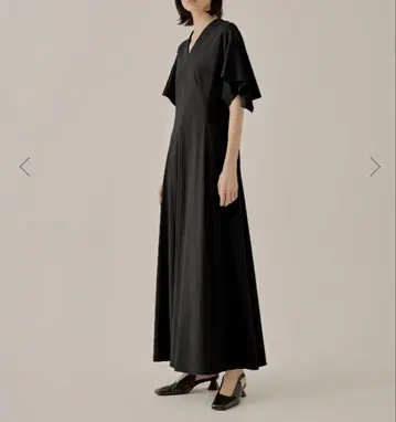 아키라나카 원피스 사이즈 4 미사용 택 포함