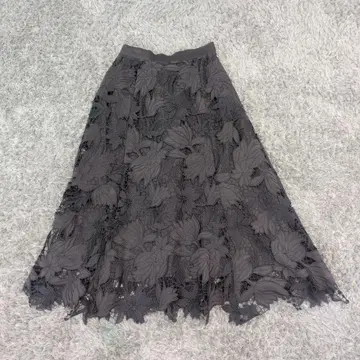 저스길리티 그레이 레이스 플레어 스커트