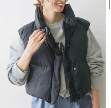 정가 10만 엔 Bacon 블랙 크롭 다운 베스트 택 포함 새상품