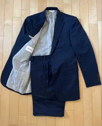 새상품급 Paul Stuart 폴 스튜어트 무지 네이비 수트