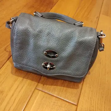 자넬라토 그레이 가죽 숄더백