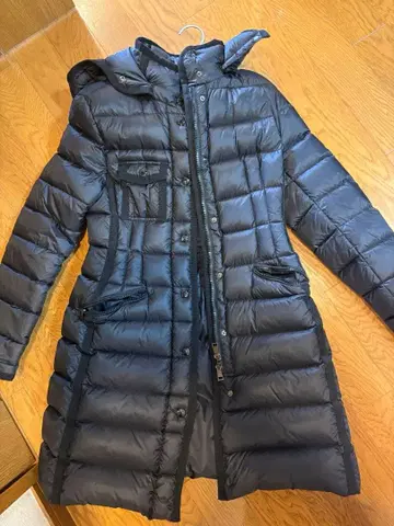 MONCLER 블랙 에르민느 1