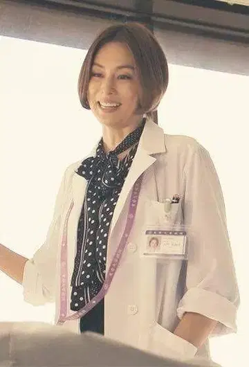 이에나 도트 셔츠