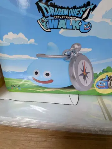 슬라미치 피규어 대 빛납니다 드래곤 퀘스트