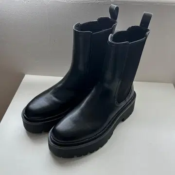 H&M 키 부츠 블랙 41 사이즈 25.5cm