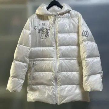M-U SPORTS 화이트 다운 자켓 별 자수 사이즈 42