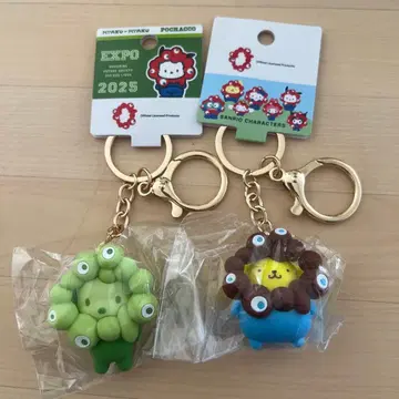 간사이 만박 EXPO 2025 산리오 미야쿠미야쿠 키링 2점