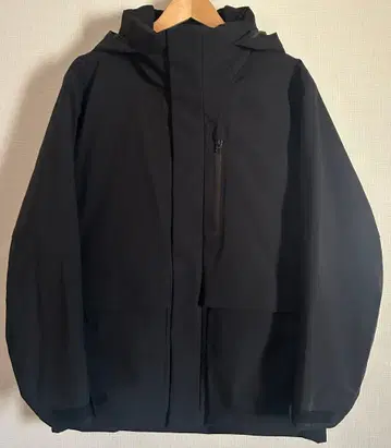 유니클로 하이브리드 다운 파카