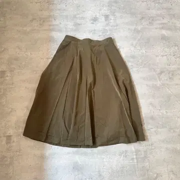 DAKS 닥스 스웨이드 스커트 카키